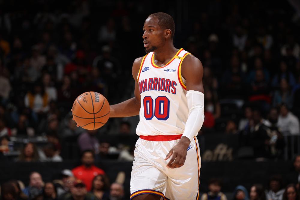 牵动球迷与 牵动球迷与