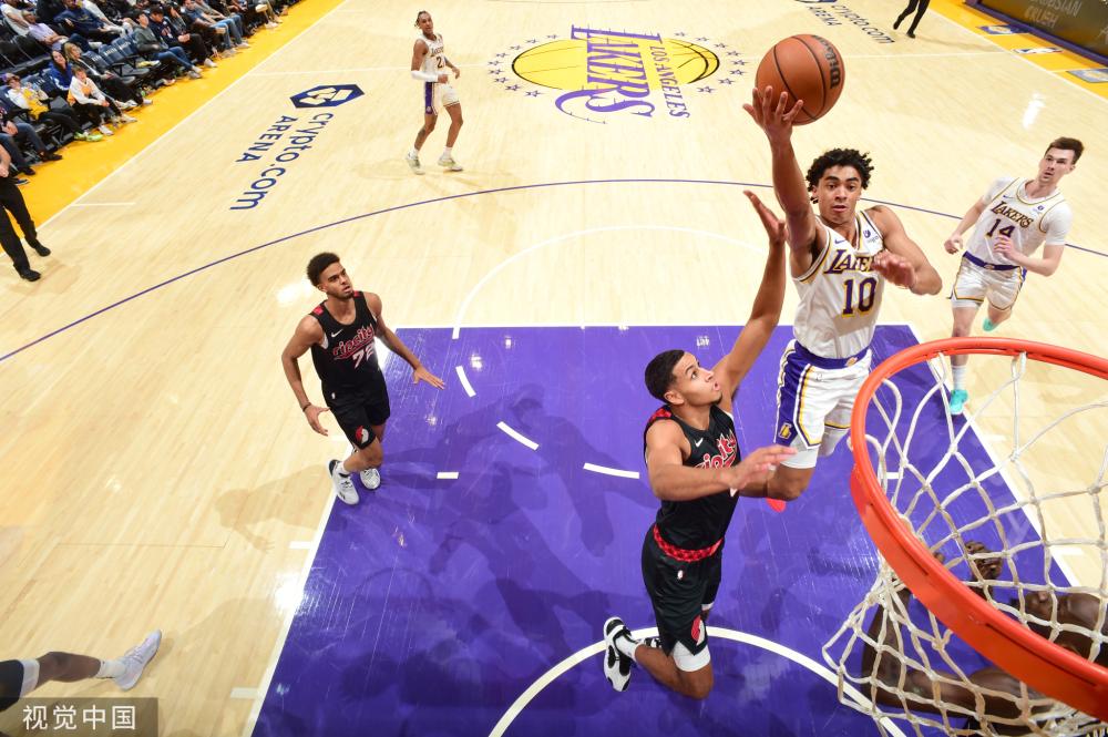 并获得海外 并获得海外