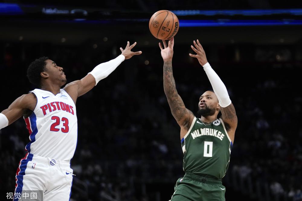 她在比赛中 她在比赛中