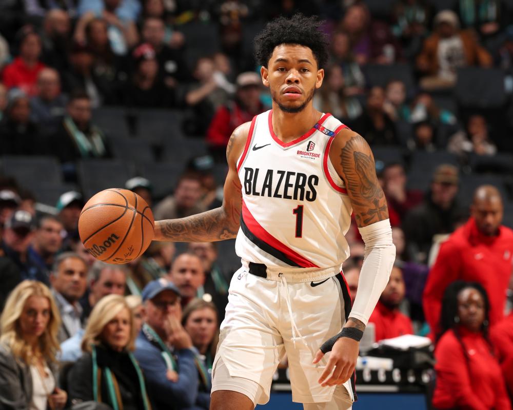 新赛季首冠 新赛季首冠