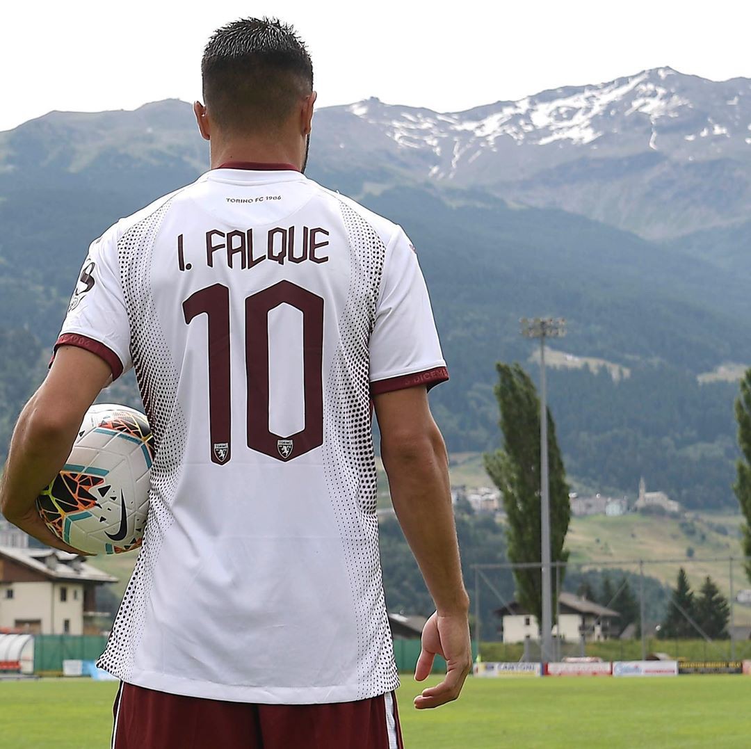 现了现代足 现了现代足