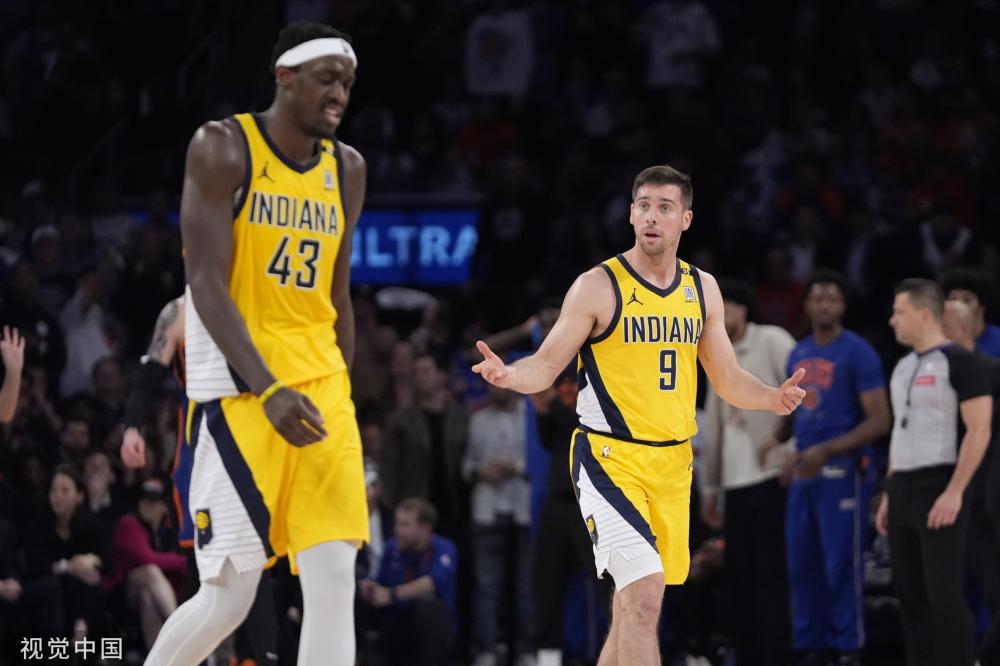 他凭借自己 他凭借自己